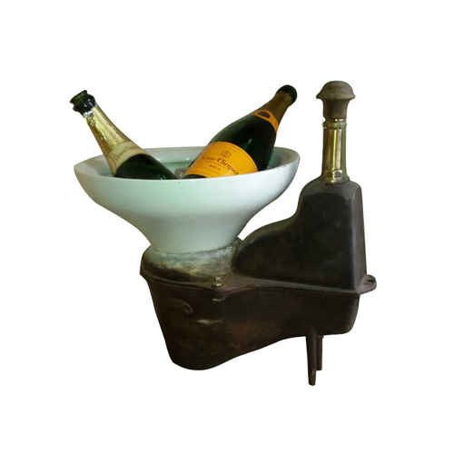 Le site pour passionnés d'objets deco insolite, fantaisie, atypique Daniela DAUDE artiste - Créations artistiques insolites objet fonctionnel pour la maison