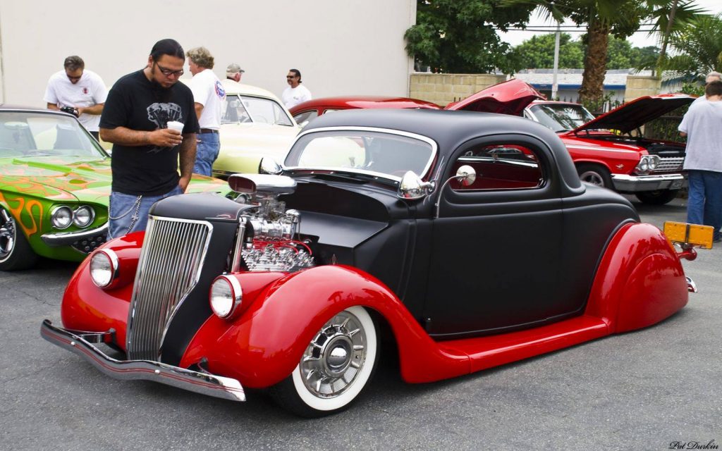 Hot Rod US Cars Meeting LIBRAMONT