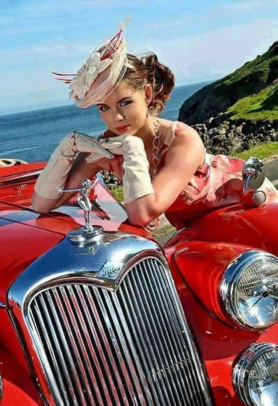 AutAu Pharo, Concours d'élégance MARSEILLE Dans un lieu d'exception Le Palais du Pharo Agenda événements autos motos de Daniela DAUDE artiste Art automobile