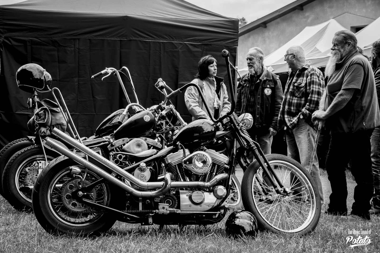infos et programme Chopper Freakers Band PONT-A-MOUSSON |Agenda auto moto en France et Europe de Daniela DAUDE artiste Mobilier avec pièces auto/moto