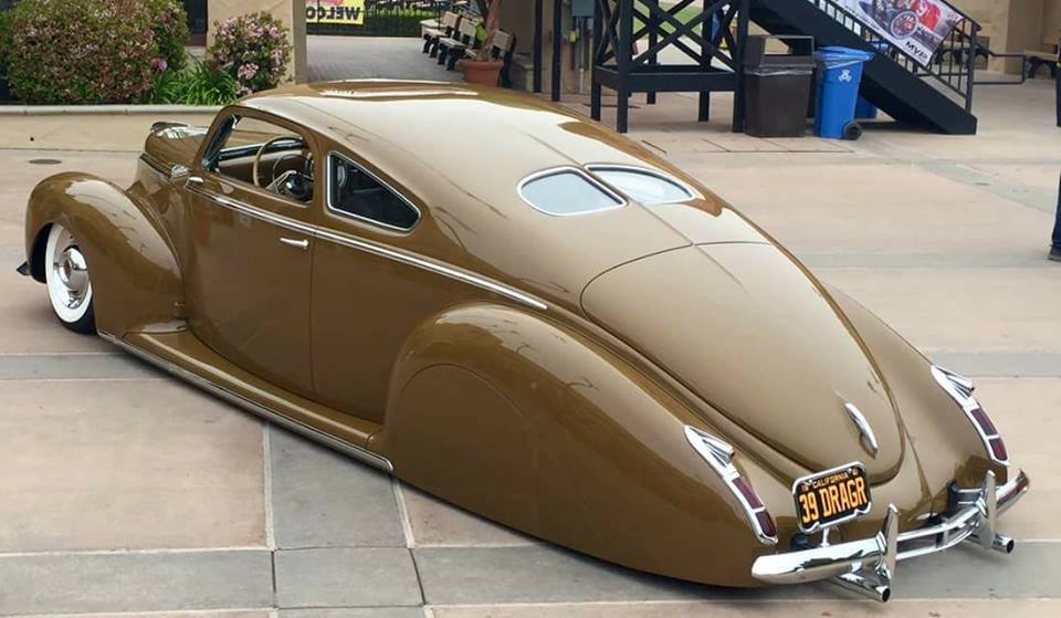 1937 pompe-Fox berline pompe, châssis schacht et une Cadillac Berline Mensuel Américaines LE MANS
