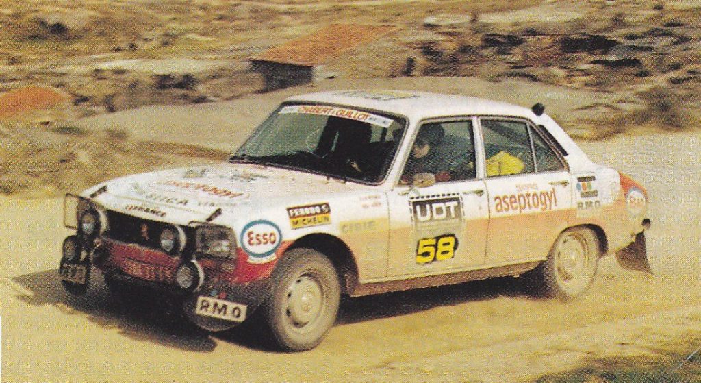 1974 Christine Dacremont  termina seconde du Londres Sahara - Munich Peugeot 504 n°58,