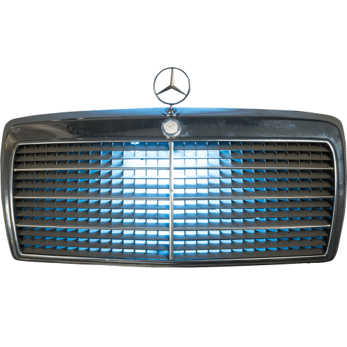 Decoration auto applique Mercedes 250D 1984