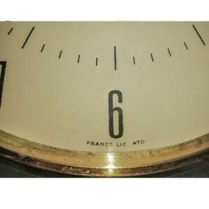 horloge garage vedette