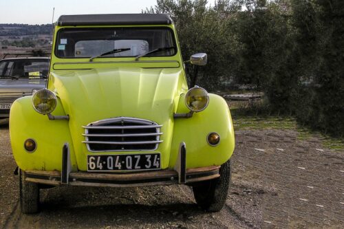 Passion 2CV mobilier avec pièces détachées Citroën compteur kilométrique 2CV spécial 1975 